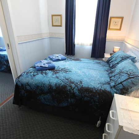 Jacaranda Guest House Busselton Dış mekan fotoğraf
