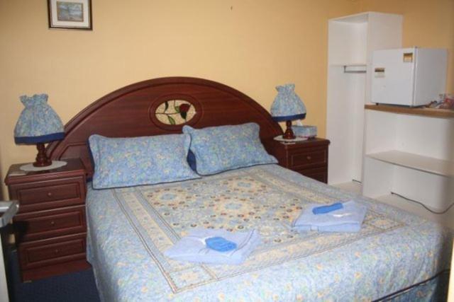 Jacaranda Guest House Busselton Oda fotoğraf