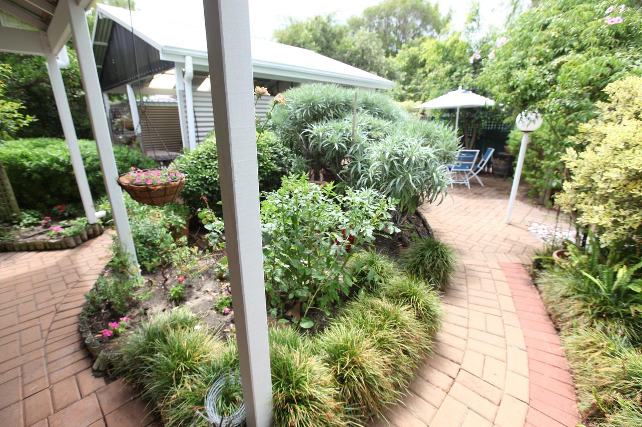 Jacaranda Guest House Busselton Dış mekan fotoğraf